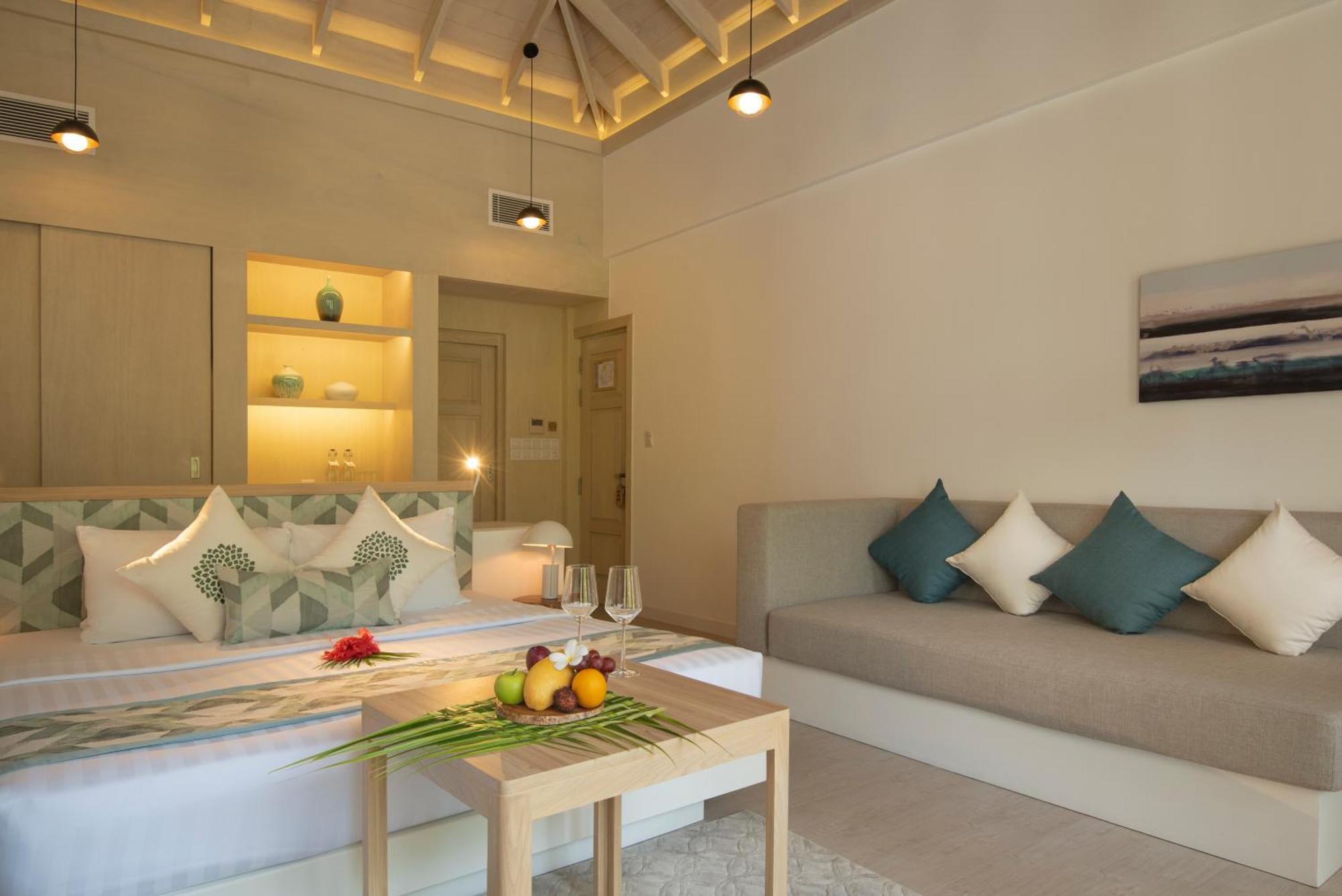 Bandos Maldives - One Way Transfer Free For From 1st 30th Sept 2025 For Bookings From 16 Apr 2025 Курортный комплекс 4*