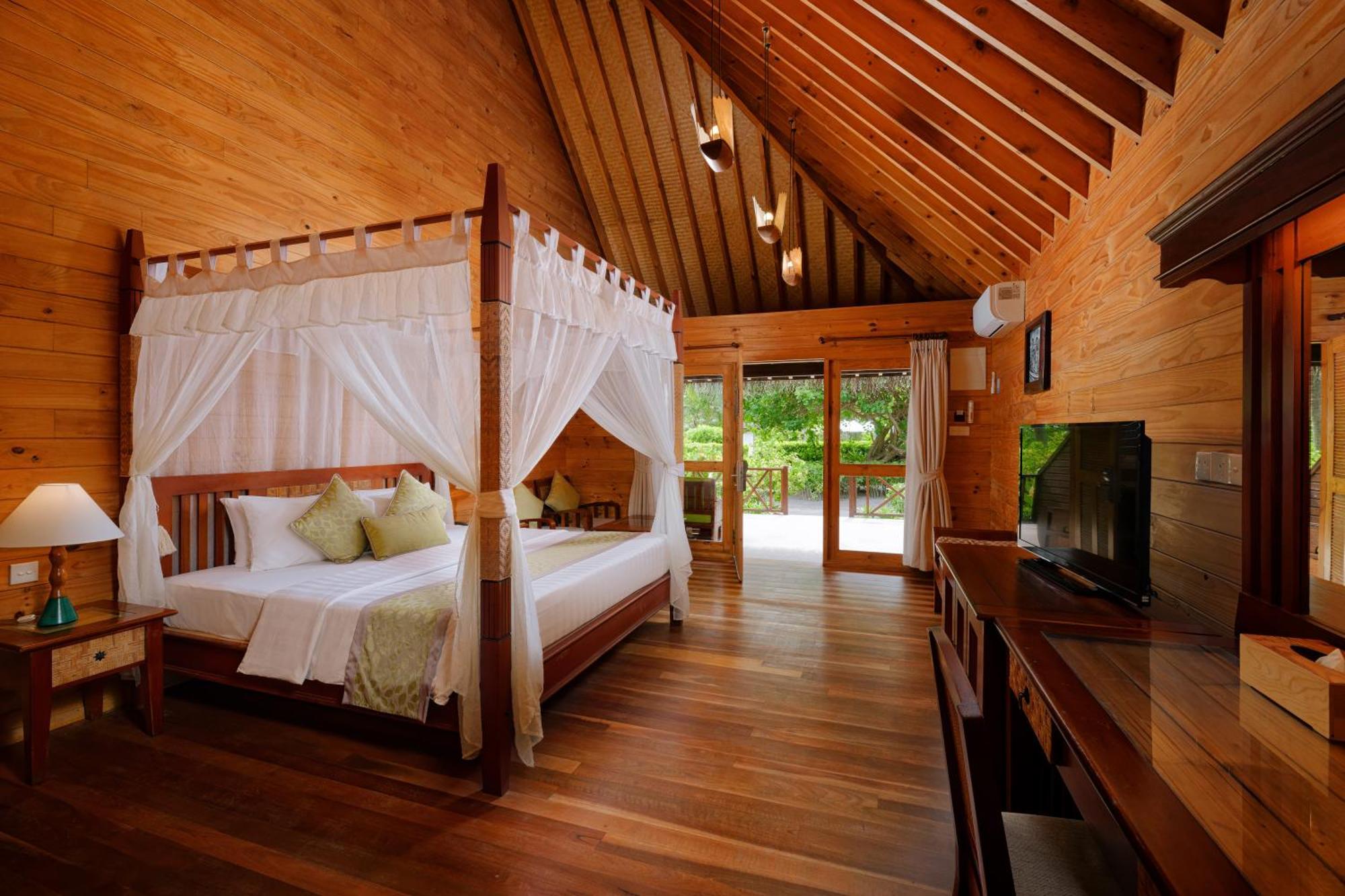 Bandos Maldives - One Way Transfer Free For From 1st 30th Sept 2025 For Bookings From 16 Apr 2025 Bandos Island