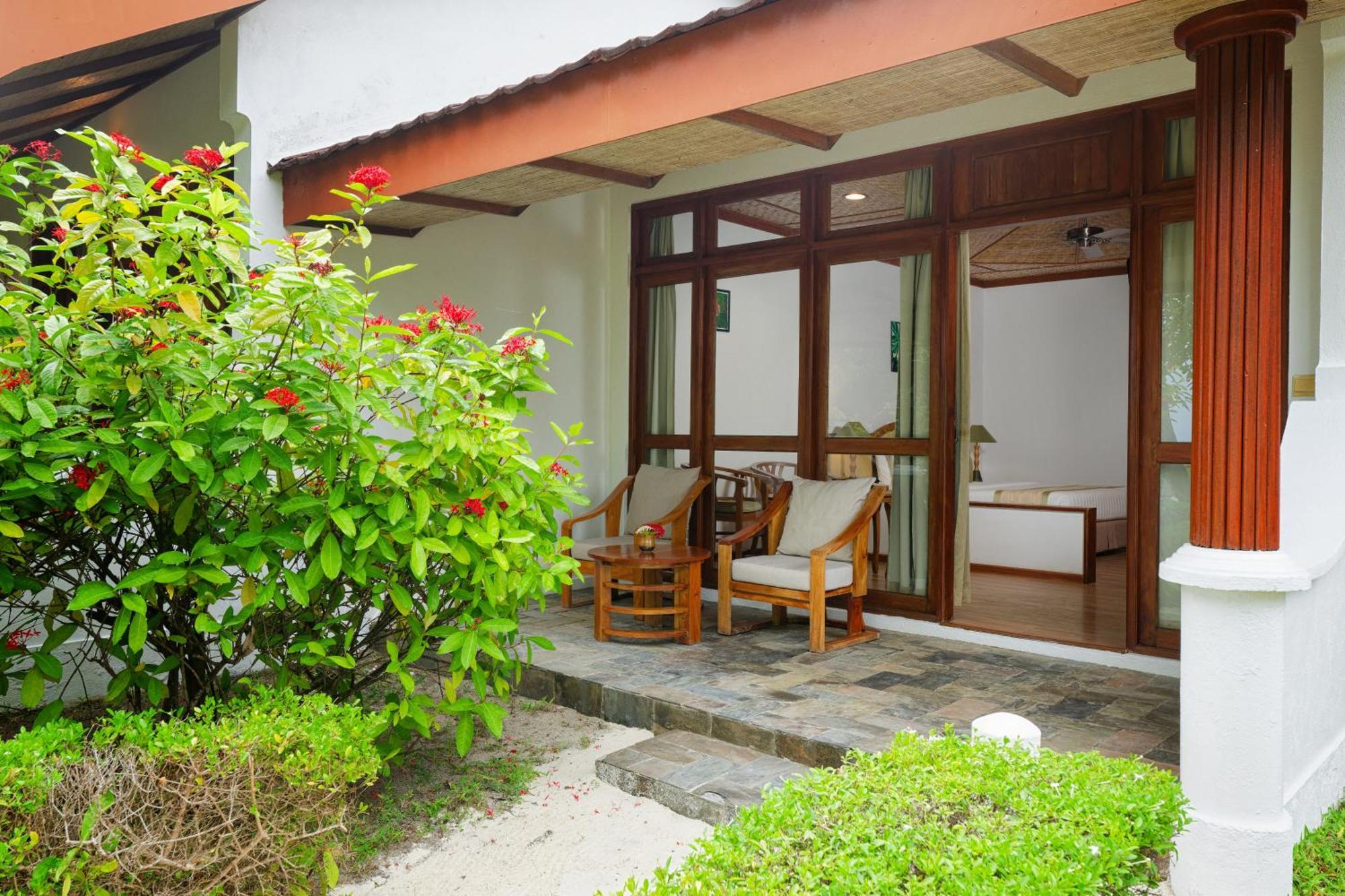 Bandos Maldives - One Way Transfer Free For From 1st 30th Sept 2025 For Bookings From 16 Apr 2025 Bandos Island