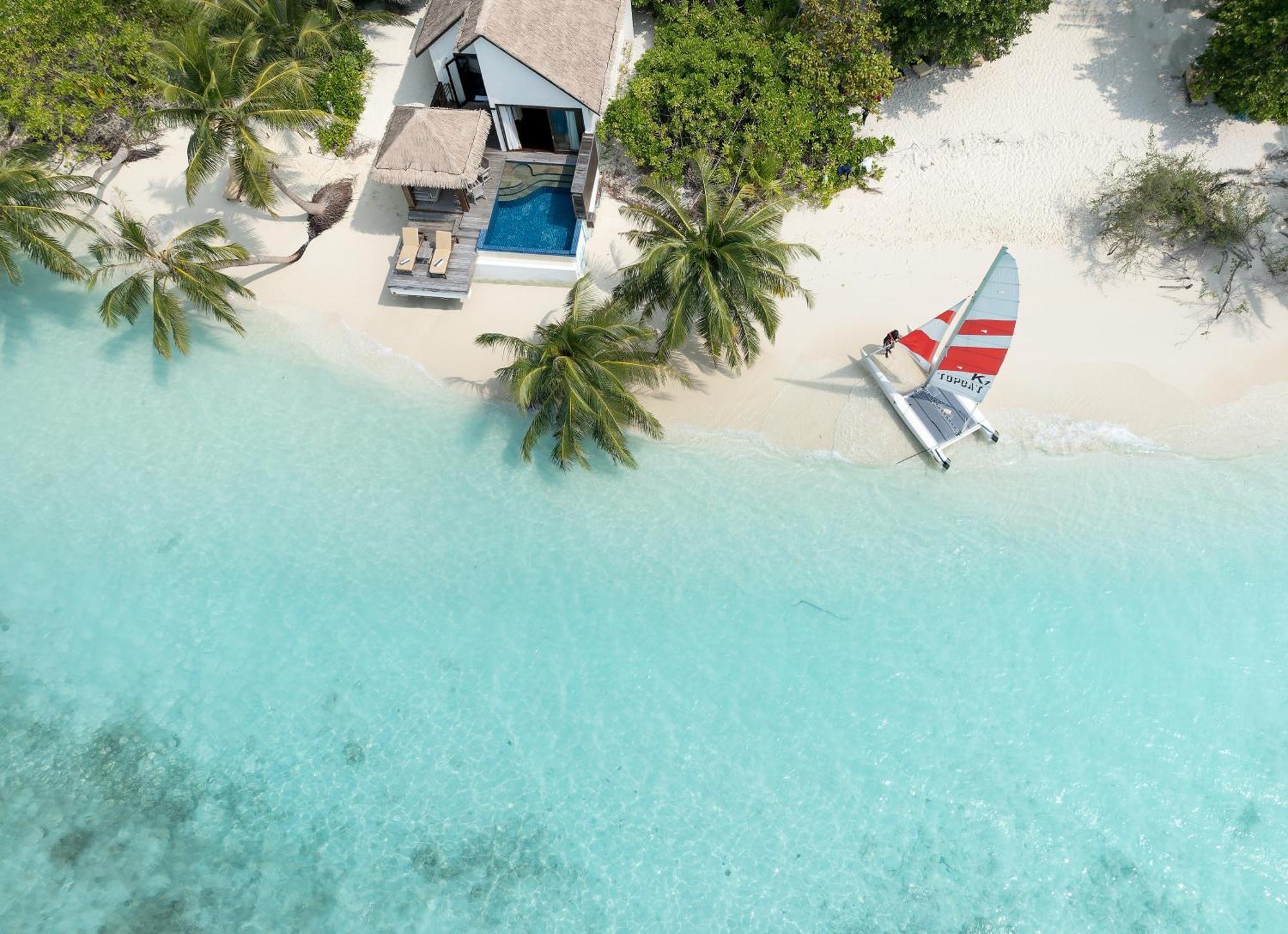 Курортный комплекс Bandos Maldives - One Way Transfer Free For From 1st 30th Sept 2025 For Bookings From 16 Apr 2025 Bandos Island